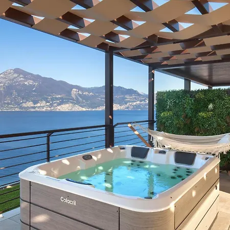 Terrace Of Wally - With Pool Apartmán *